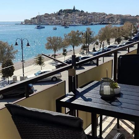 Apartman Pida Primosten Bagian luar foto